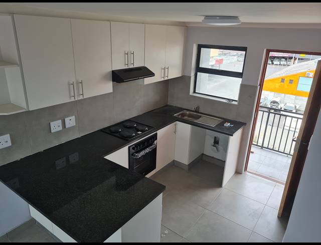 2 bed property to rent in RICHMOND